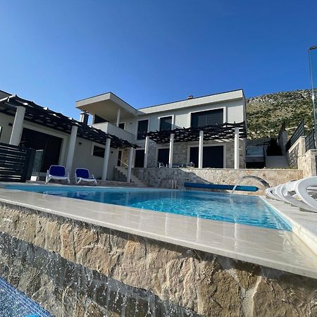 Bellavista Villa Ivanica Luaran gambar